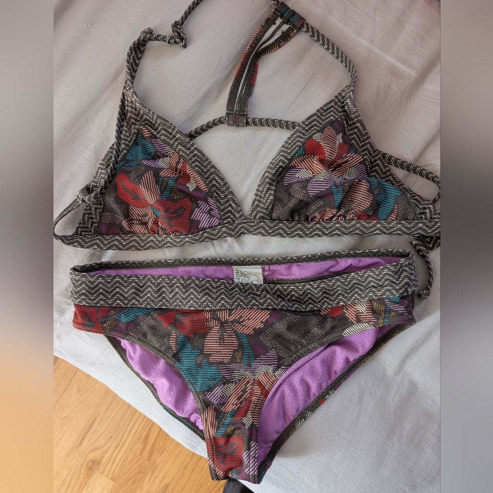 Prana Bikini (Size M) - Aleka bikini top (M) & Ramba full-coverage bottom (M)